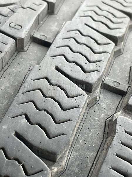 Nokian 225/45 R19 Zimska