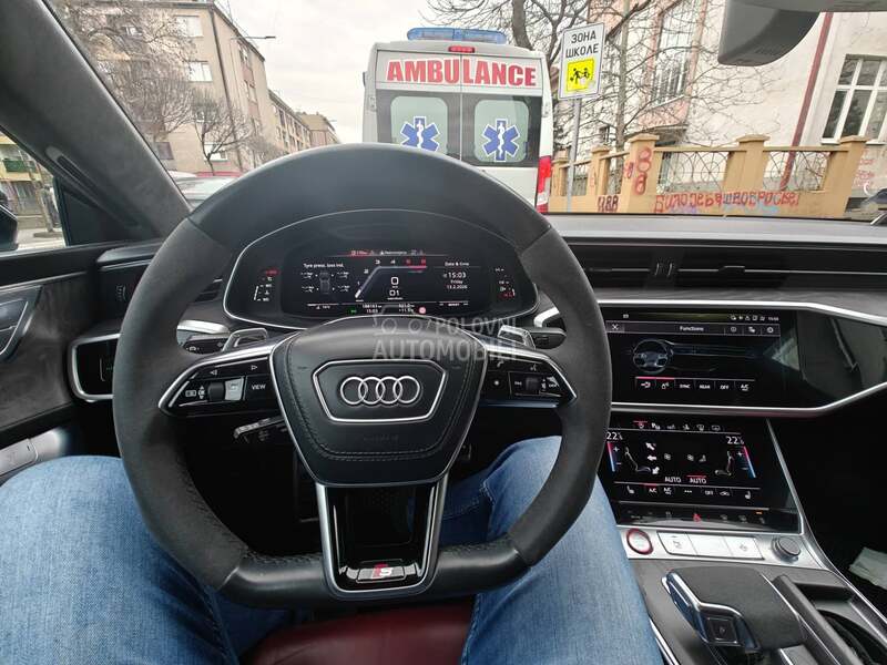Audi S7 
