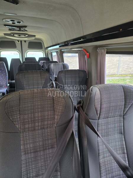 Mercedes Benz Sprinter 515