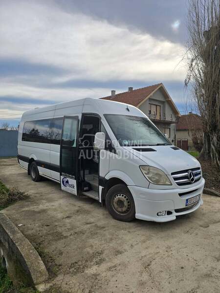 Mercedes Benz Sprinter 515