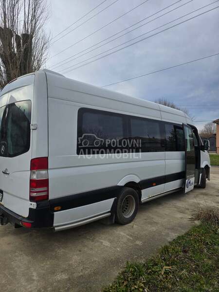 Mercedes Benz Sprinter 515