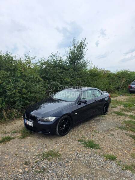 BMW 320 E93
