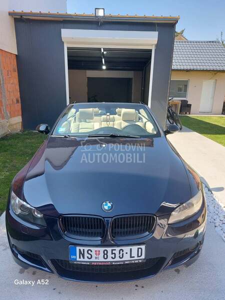 BMW 320 E93