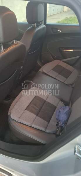 Opel Astra J v.e.l.s.e.r.v.i.s