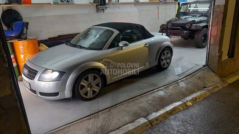 Audi TT 
