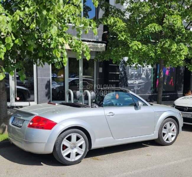Audi TT 