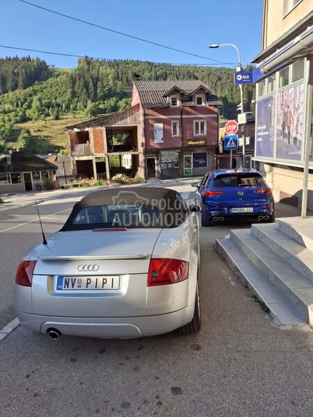Audi TT 