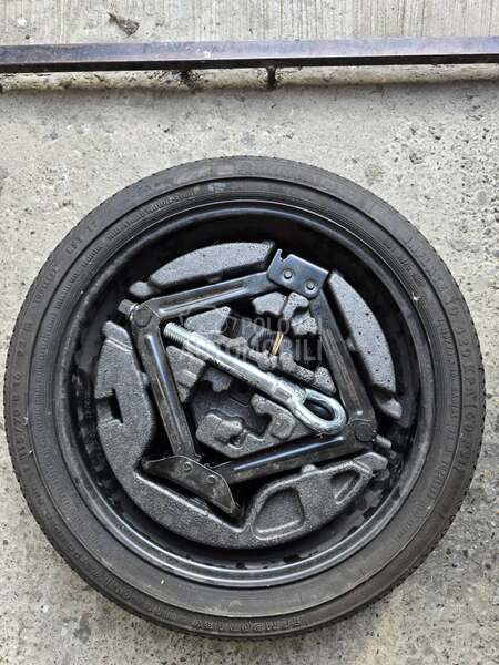 Rezervni točak i alat