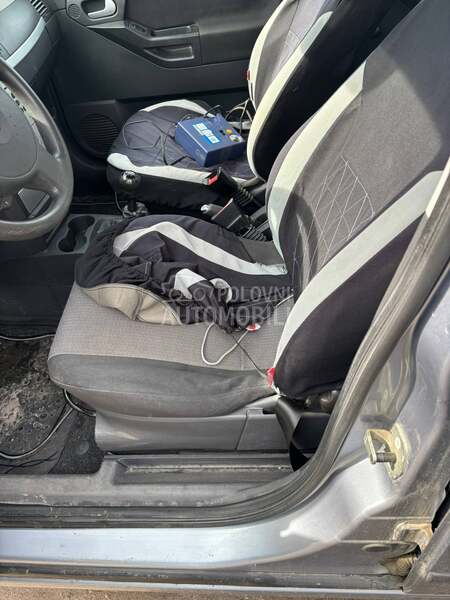 Opel Meriva 1.7 crti