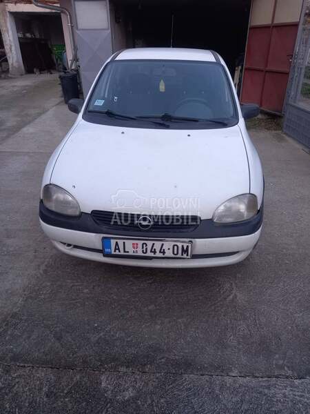 Opel Corsa B 