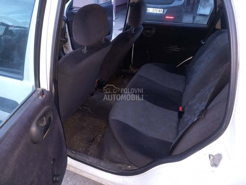 Opel Corsa B 