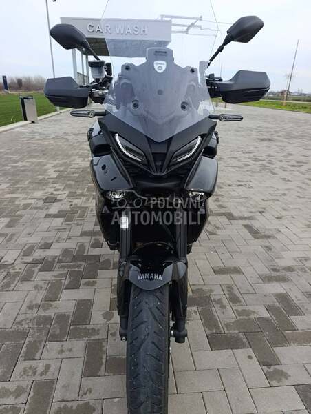 Yamaha Tracer 9