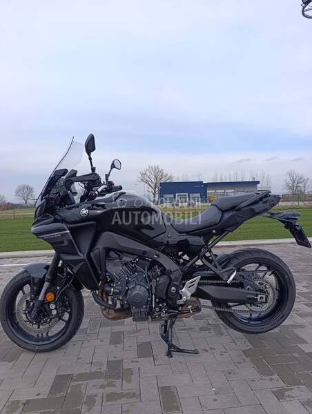 Yamaha Tracer 9