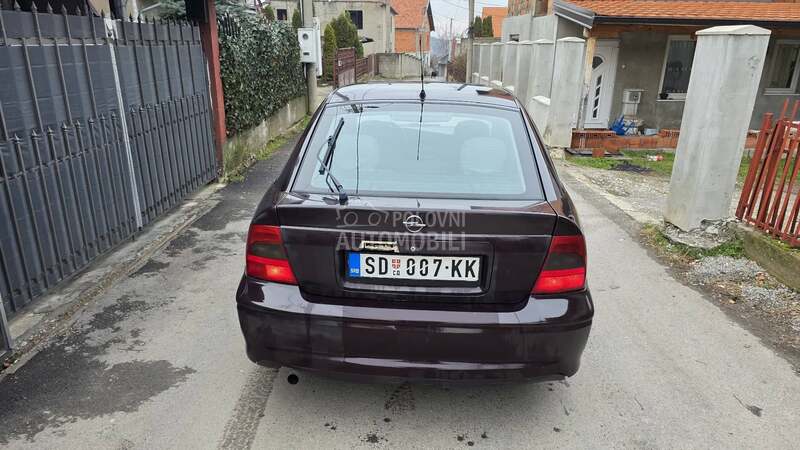 Opel Vectra B 