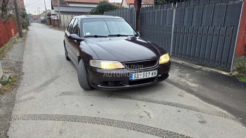 Opel Vectra B 
