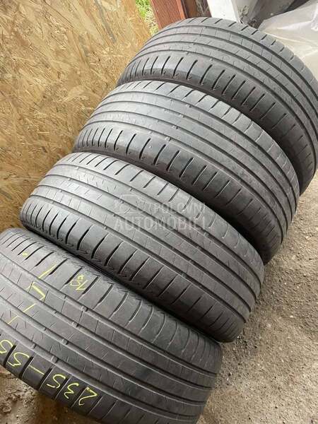 Bridgestone 235/55 R18 Letnja