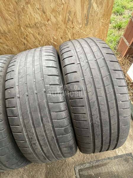 Bridgestone 235/55 R18 Letnja