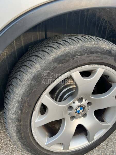 BMW X5 e53