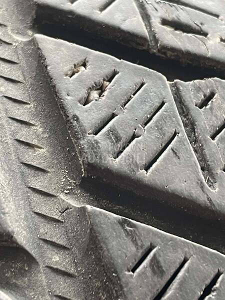 Pirelli 255/55 R18 Zimska