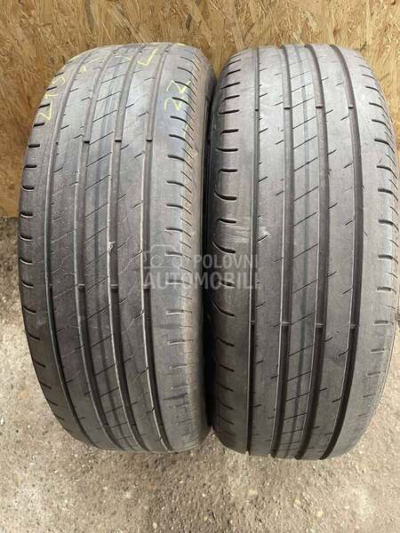 Goodyear 215/60 R17 Letnja