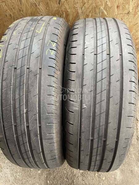Goodyear 215/60 R17 Letnja