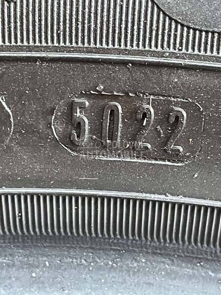 Goodyear 215/60 R17 Letnja