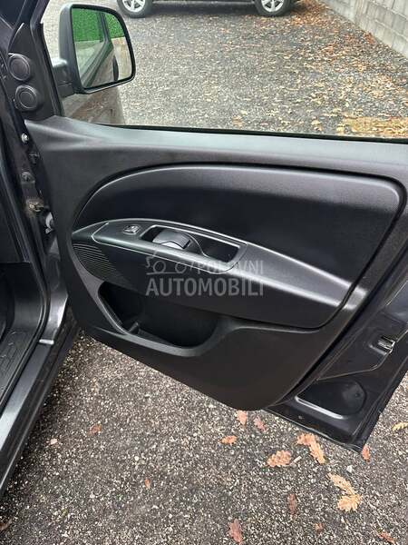 Opel Combo 1.4T metan Ch