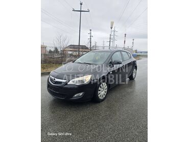 Opel Astra J 1.3 CDTI