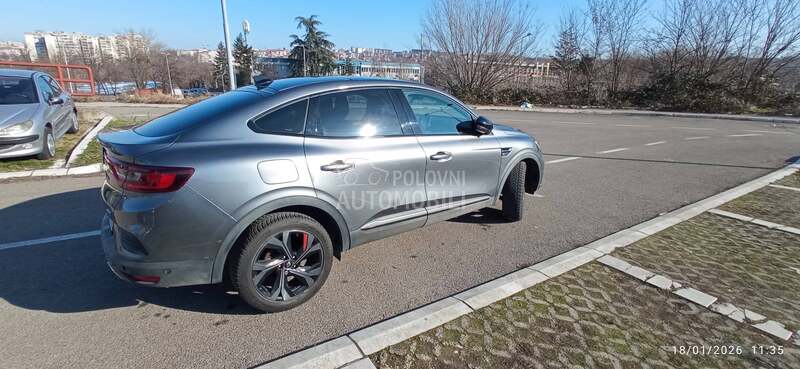 Renault Megane Conquest 1.6 E-Tech 145 BOSE