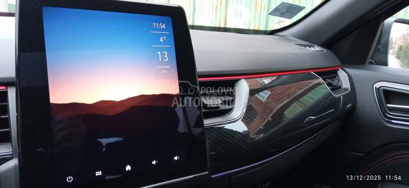 Renault Megane Conquest 1.6 E-Tech 145 BOSE