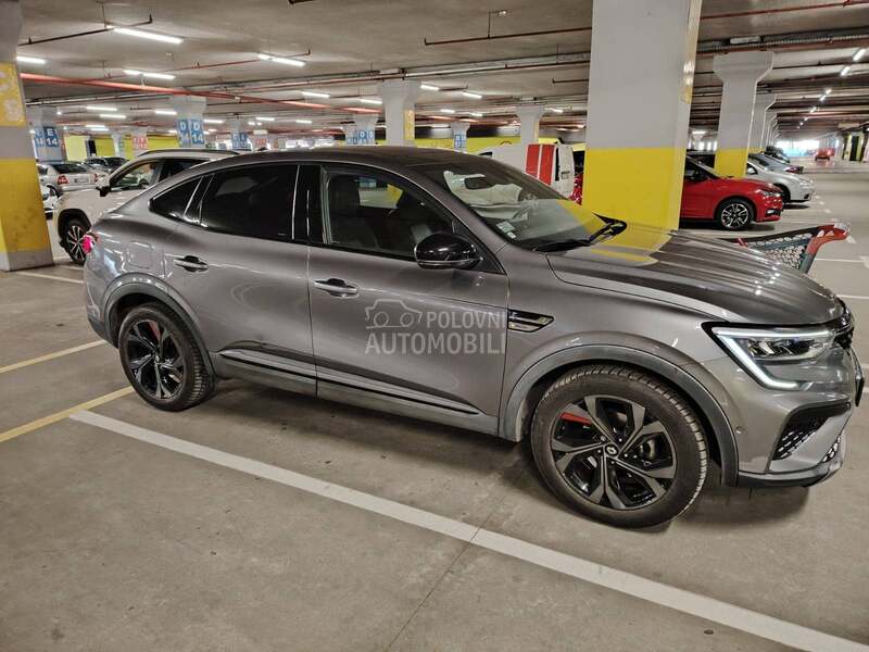 Renault Megane Conquest 1.6 E-Tech 145 BOSE