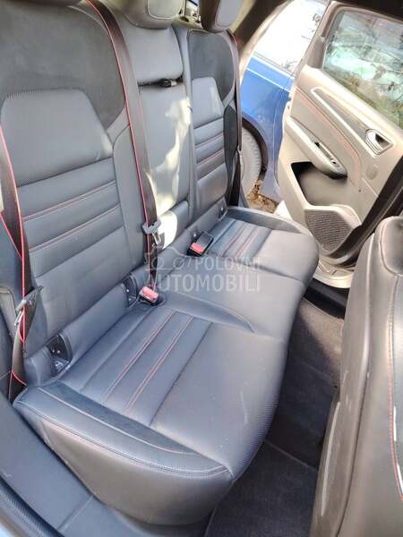 Renault Megane Conquest 1.6 E-Tech 145 BOSE