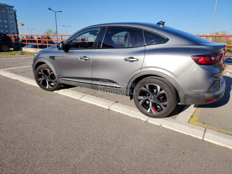 Renault Megane Conquest 1.6 E-Tech 145 BOSE