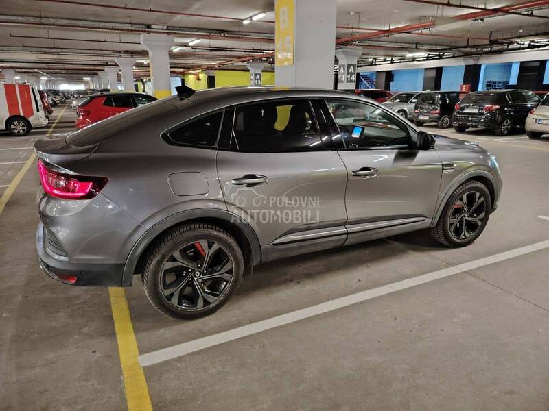 Renault Megane Conquest 1.6 E-Tech 145 BOSE