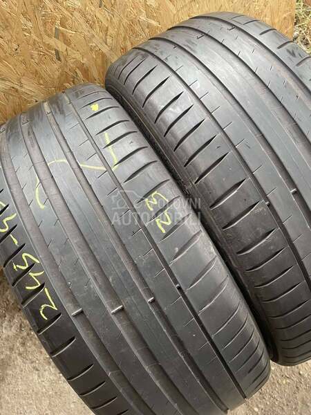 Michelin 245/45 R19 Letnja