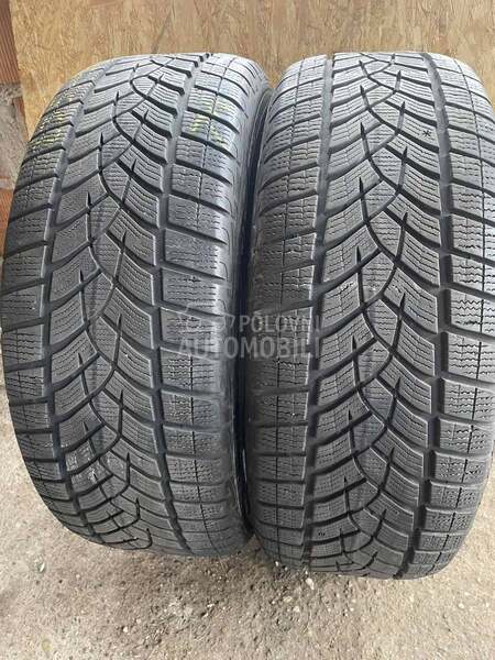 Goodyear 235/55 R18 Zimska