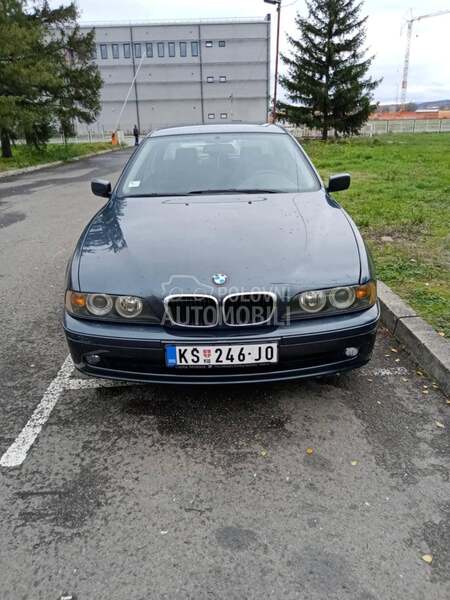 BMW 520 
