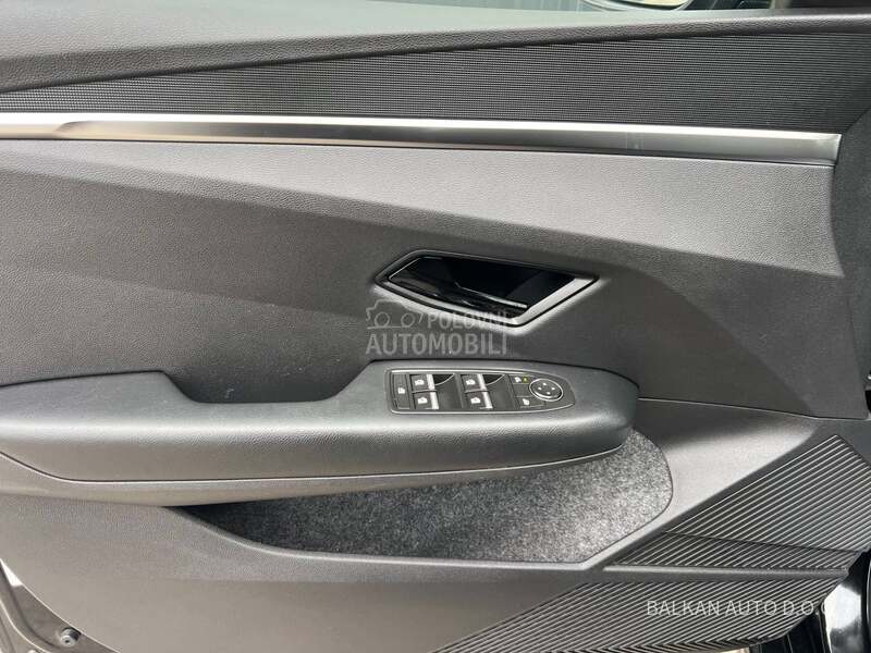 Renault Megane E-TECH/POKLON PUNJAČ