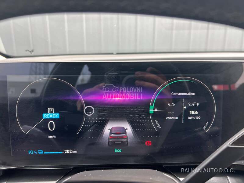 Renault Megane E-TECH/POKLON PUNJAČ