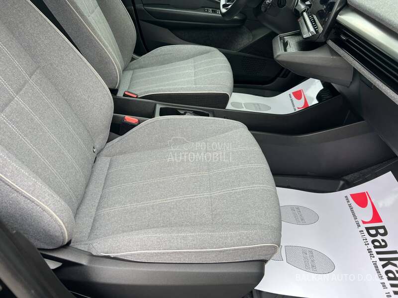 Renault Megane E-TECH/POKLON PUNJAČ