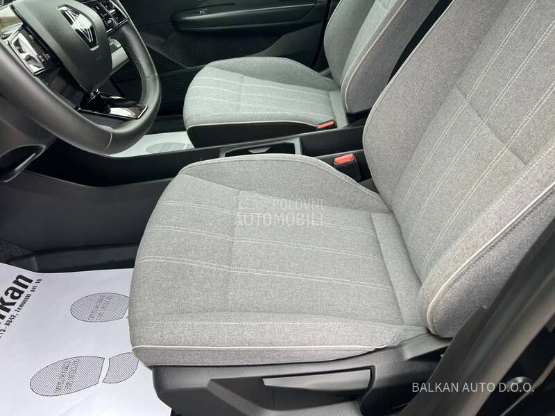 Renault Megane E-TECH/POKLON PUNJAČ