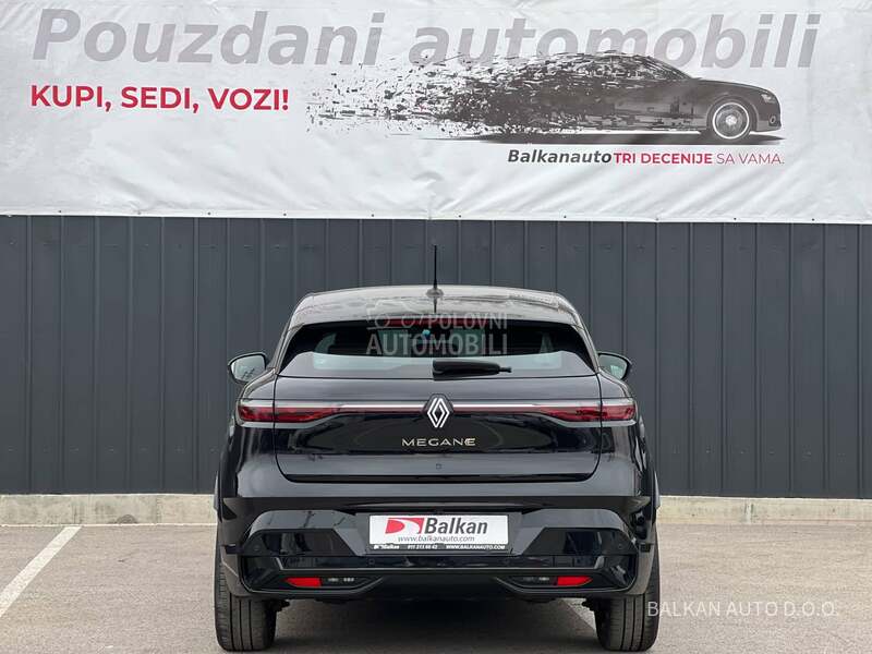 Renault Megane E-TECH/POKLON PUNJAČ