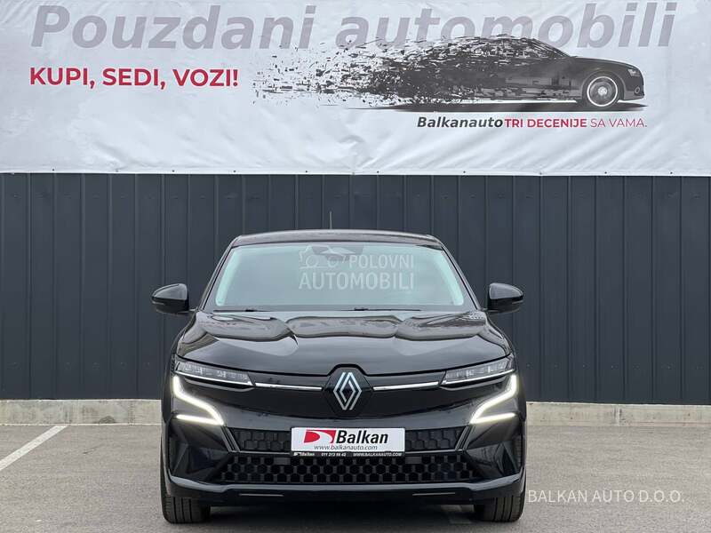 Renault Megane E-TECH/POKLON PUNJAČ