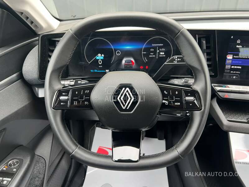 Renault Megane E-TECH/POKLON PUNJAČ