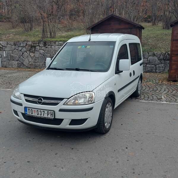 Opel Combo 
