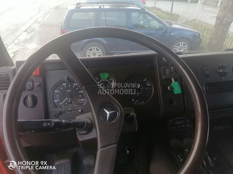 Mercedes Benz 1317