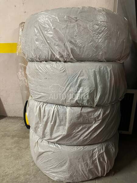 Continental 225/45 R17 Letnja