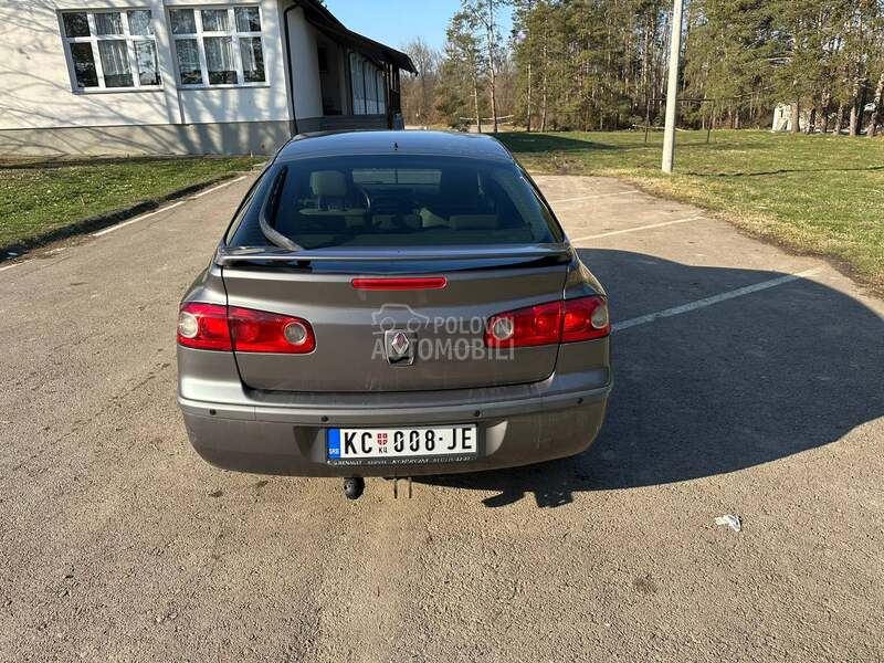 Renault Laguna 