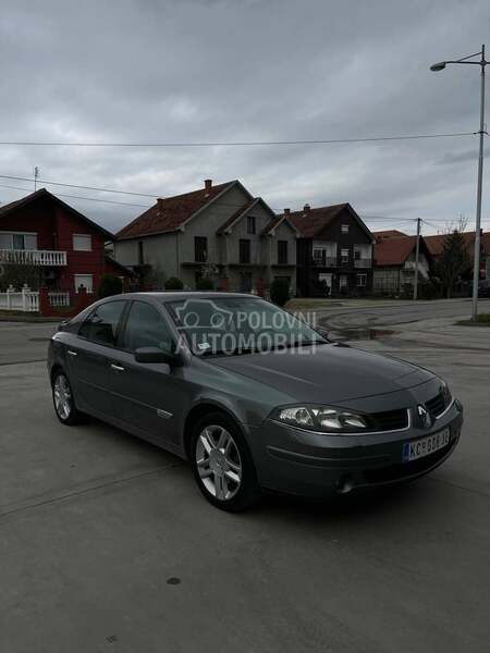 Renault Laguna 