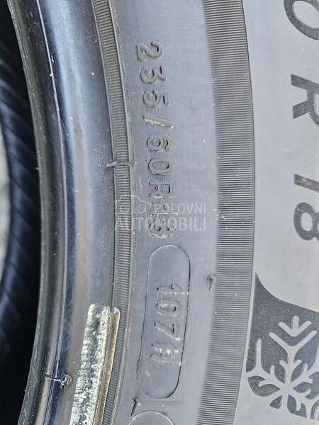 Michelin 235/60 R18 Zimska